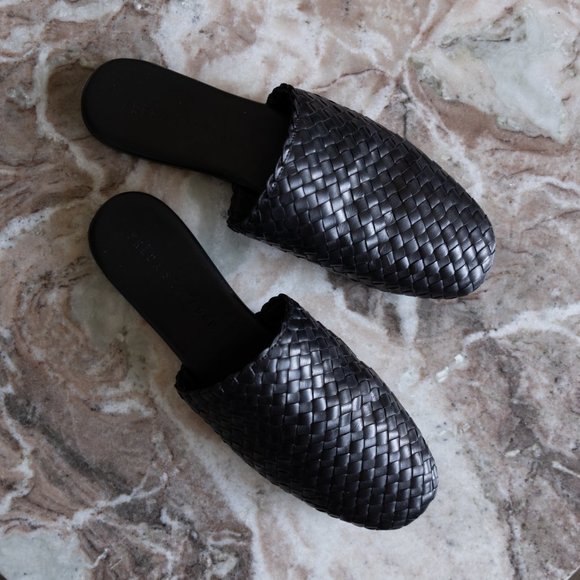 Freda Salvador Phoebe Woven Black Mule Size 8 - Picture 6 of 7